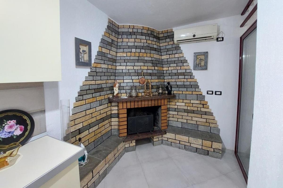 Villa Heljos Apartaments Vlore Bagian luar foto
